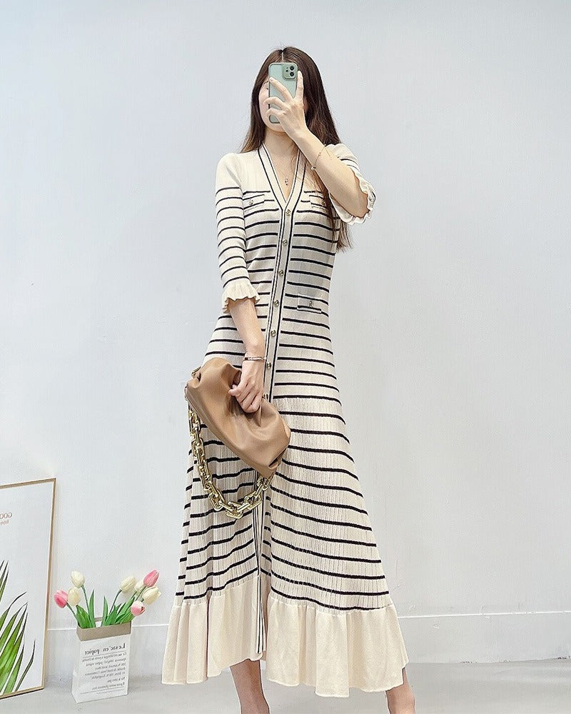 Early Spring New French Small Fragrance Stripe Contrast V-neck Ruffle Edge Slim Fit Knitted Long Dress
