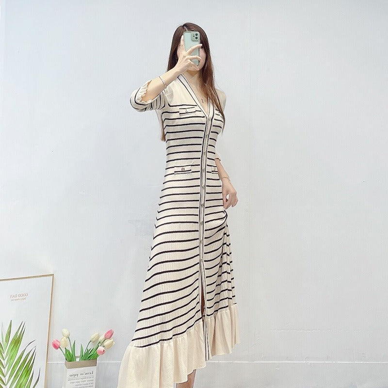 Early Spring New French Small Fragrance Stripe Contrast V-neck Ruffle Edge Slim Fit Knitted Long Dress