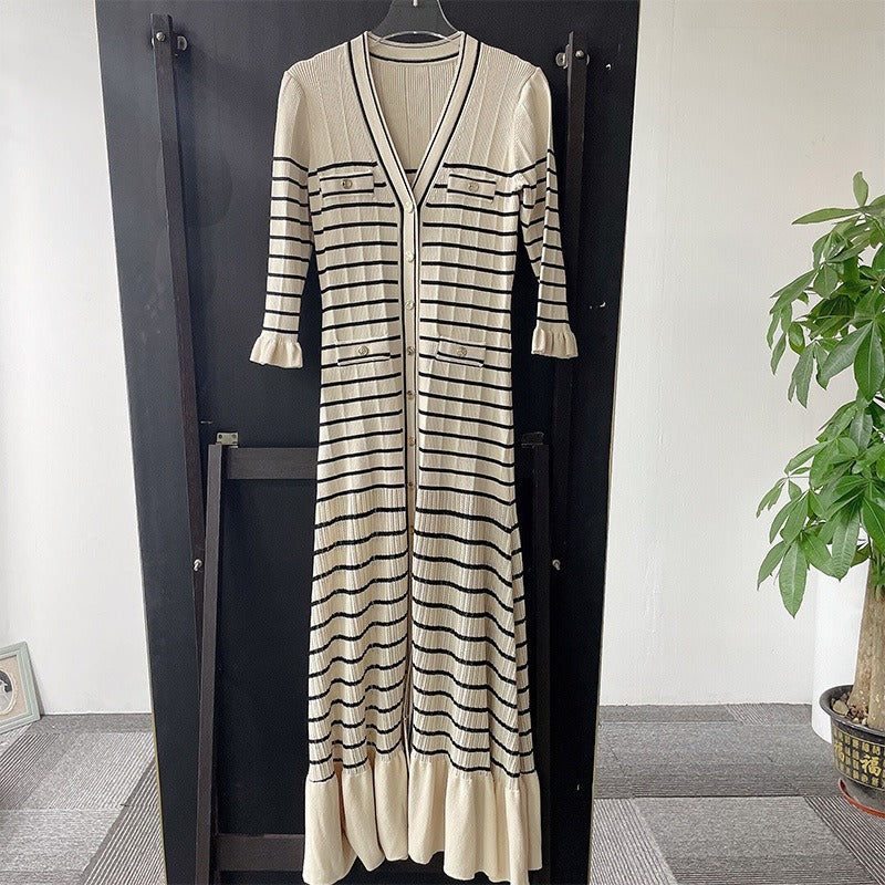 Early Spring New French Small Fragrance Stripe Contrast V-neck Ruffle Edge Slim Fit Knitted Long Dress